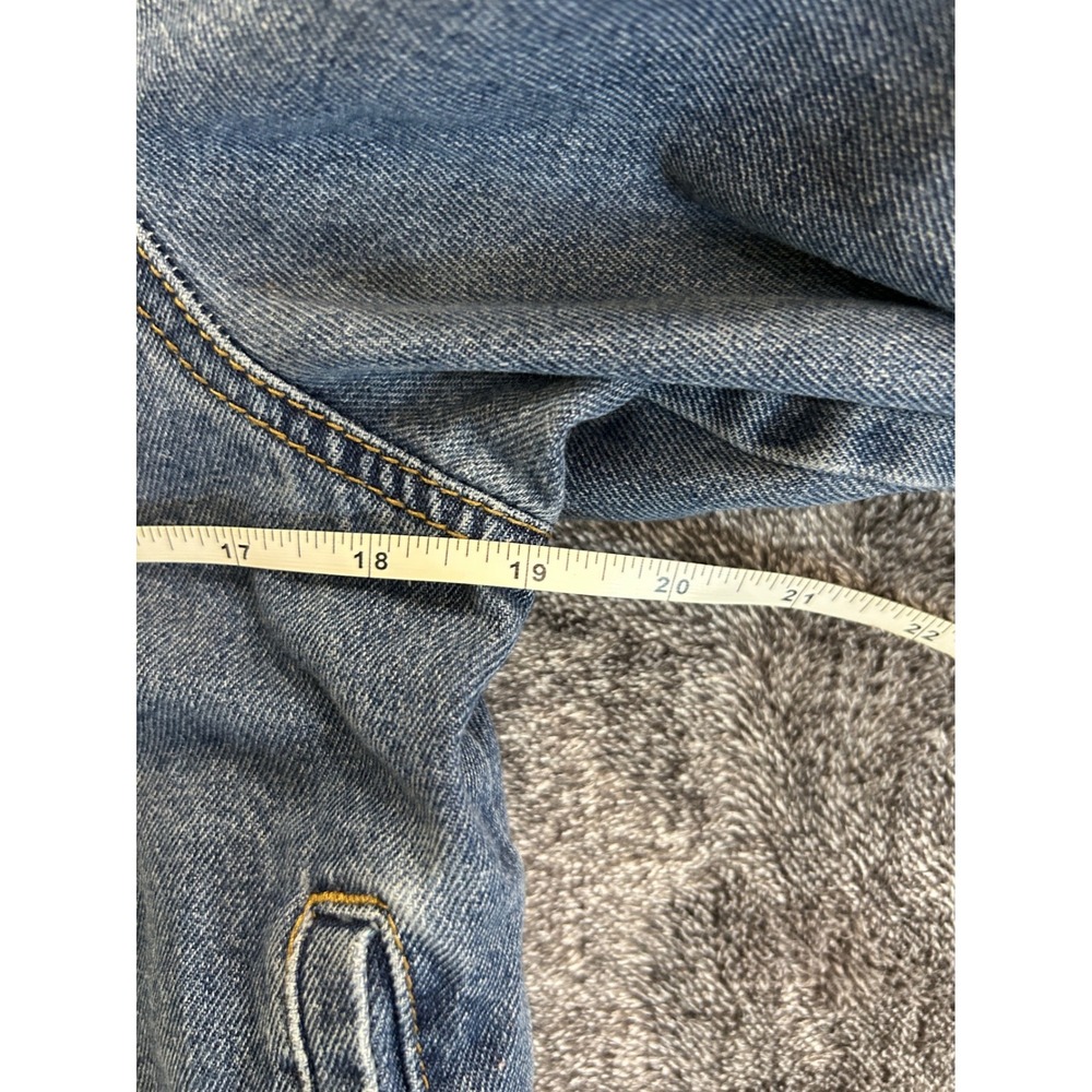 The Style Between Us Womens Medium Blue Denim Trucker Jacket Size M - Picture 3 of 9